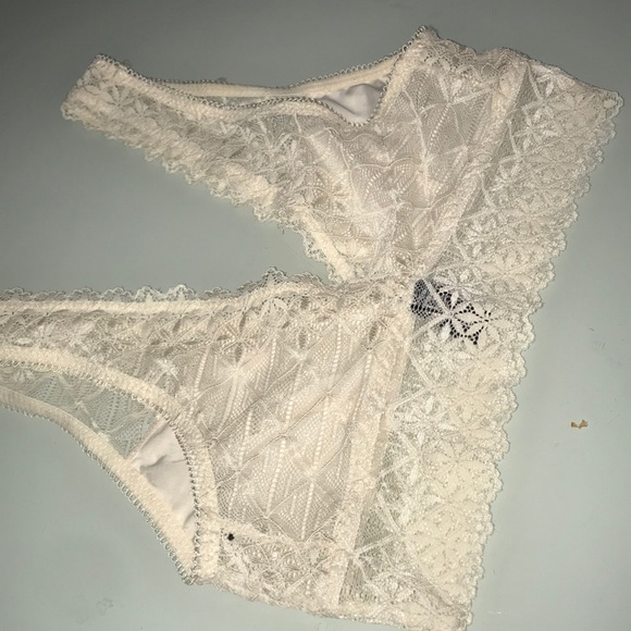 Lace New Bra or Short Cami - Picture 3 of 5